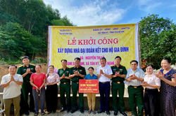 Sư đoàn 324 (Quân khu 4): Tri ân thiết thực, thắm đượm nghĩa tình