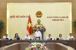 UBTV Quốc hội họp phiên thứ 4, xem xét hàng loạt nội dung quan trọng