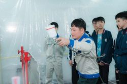 Trung học nghề cần vượt qua định kiến để trở thành lựa chọn hấp dẫn