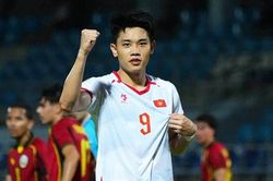 Lập hat-trick vào lưới Timor Leste, Đình Bắc sánh vai cùng Công Vinh và Thanh Bình