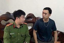 Công an Nghĩa Trụ đến từng hộ dân thu nhận mẫu ADN của thân nhân liệt sĩ