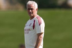 Mourinho làm gì trong buổi 'thử lửa' đầu tiên trở lại Real Madrid?