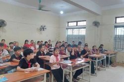 Lượng học sinh tăng đột biến, Nghệ An bổ sung 3.400 chỉ tiêu vào lớp 10