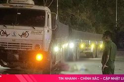 Xe đầu kéo va chạm xe đạp điện, 2 nữ sinh thương vong