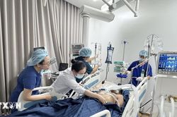 Vụ lật can&ocirc; tại Ph&uacute; Quốc: Nạn nh&acirc;n bị thương nặng nhất được xuất viện