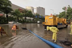 Chi hàng nghìn tỷ chống ngập: Bao giờ Hà Nội hết 'dềnh nước'?