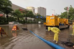 H&agrave; Nội bao giờ hết ngập diện rộng?