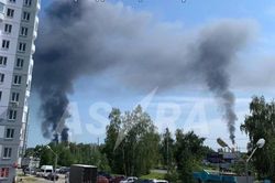 Tổng thống Zelensky xác nhận Ukraine tập kích sâu 1.200 km vào lãnh thổ Nga