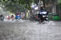 Dự báo thời tiết 25/7/2026: Bắc Bộ mưa lớn trước khi giảm dần, cảnh báo lũ quét và sạt lở đất