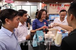 Đặc sản miền Trung 'kể chuyện' qua những ly cà phê sáng tạo