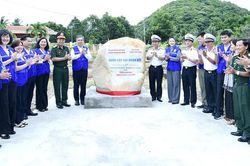 TPHCM: Thắt chặt t&igrave;nh qu&acirc;n d&acirc;n tại C&ocirc;n Đảo