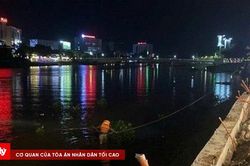 Khẩn trương tìm kiếm nạn nhân đuối nước mất tích trên kênh Long Xuyên