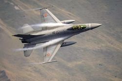 Romania lần đầu bắn hạ UAV xâm phạm không phận