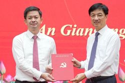 Đồng chí Lê Quang Tùng giữ chức Bí thư Tỉnh ủy An Giang