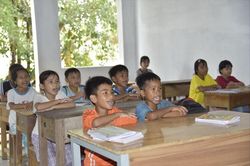 Gieo chữ Khmer trong những ngày hè