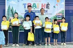 Hơn 180 thanh, thiếu nhi Nhơn Mỹ tham gia trại hè, được trang bị kỹ năng tự bảo vệ