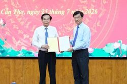 Đồng chí Đỗ Thanh Bình giữ chức Bí thư Thành ủy Cần Thơ