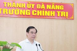 Đà Nẵng: Tọa đàm khoa học về đổi mới mô hình quản trị trong kỷ nguyên số