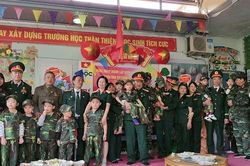 Cựu chiến binh phường Nông Trang làm theo lời Bác