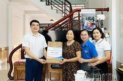 TYM Chi nhánh Việt Trì, Phú Thọ tặng quà gia đình chính sách nhân kỷ niệm Ngày Thương binh - Liệt sĩ 27/7