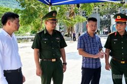 Phó Chủ tịch UBND tỉnh Đỗ Anh Tuấn kiểm tra công tác chuẩn bị Cầu truyền hình 'Sao sáng dẫn đường'