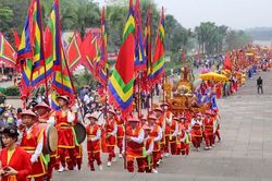 Ban hành Kế hoạch triển khai thi hành Luật Tín ngưỡng, tôn giáo