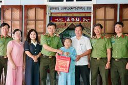Công an TP Huế tổ chức nhiều hoạt động đền ơn đáp nghĩa