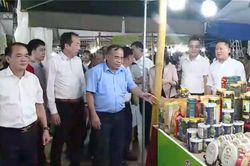 Phiên chợ sắc màu làng nghề hội tụ tại Thủ đô
