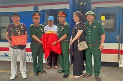 Công ty Cổ phần Vận tải đường sắt miễn phí cho thân nhân đưa hài cốt liệt sĩ trở về quê hương