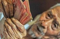 Đến ngưỡng 50, dù giàu hay nghèo cũng phải chuẩn bị cho mình 3 'quân bài' này mới mong sống an yên đến cuối đời
