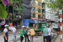 Gỡ từng 'điểm nghẽn', tạo chuyển biến từ những việc sát dân