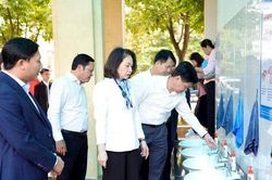 Từ nghị trường đến cuộc sống: Chuyển động sau kỳ họp thứ năm HĐND thành phố Hà Nội: Bài 2: Giao rõ việc, rõ trách nhiệm để siết chặt an toàn thực phẩm