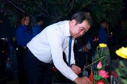 H&agrave; Nội: Thắp s&aacute;ng triệu ngọn nến tri &acirc;n, tiếp nối mạch nguồn y&ecirc;u nước