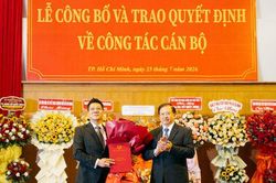 NSND Quốc Hưng giữ cương vị Giám đốc Nhạc viện thành phố Hồ Chí Minh
