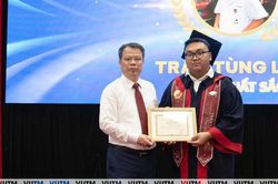 805 tân bác sĩ, dược sĩ Học viện Y – Dược học cổ truyền Việt Nam tốt nghiệp sẵn sàng bước vào hành trình phụng sự
