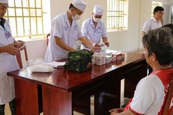 Sức khỏe, tinh thần 33 ngư dân được cứu trong vụ chìm tàu cá Quảng Ngãi hiện ra sao?