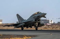 Rộ tin Bahrain và Kuwait bí mật tiến hành các cuộc không kích vào Iran (?)