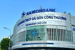 Ngân hàng đầu tiên báo lỗ trong quý II