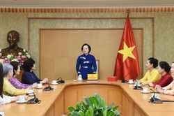 Nỗ lực đưa áo dài Việt Nam trở thành di sản văn hóa được UNESCO ghi danh