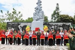 Điện Biên hoàn thành nâng cấp Khu tưởng niệm Anh hùng liệt sĩ Trần Văn Thọ