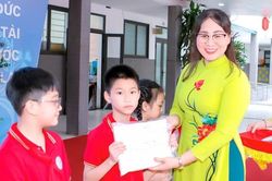 Quy định tiêu chuẩn xét tặng danh hiệu Nhà giáo ưu tú