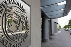 IMF hạ dự báo tăng trưởng toàn cầu 2026 xuống 3%