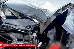 Tông vào cây xanh bên đường, tài xế tử vong
