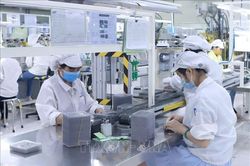 Những bước chuyển cho giai đoạn phát triển mới: Động lực cũ không thể mở tương lai