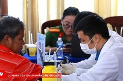 Thu nhận mẫu ADN thân nhân liệt sĩ tại 6 xã miền núi