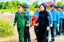 Xoa dịu nỗi đau của những người ở lại