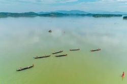 Thăm lại bến đò A Sanh