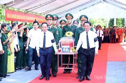 [CẬP NHẬT] Lễ viếng, truy điệu v&agrave; an t&aacute;ng h&agrave;i cốt liệt sĩ tại Nghĩa trang Liệt sĩ Quốc gia Vị Xuy&ecirc;n