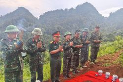 Bộ Chỉ huy Qu&acirc;n sự tỉnh Tuy&ecirc;n Quang nỗ lực đưa c&aacute;c liệt sĩ trở về với đất mẹ
