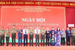 Thứ trưởng Lê Văn Tuyến dự Ngày hội toàn dân bảo vệ ANTQ tại Đại học Cửu Long